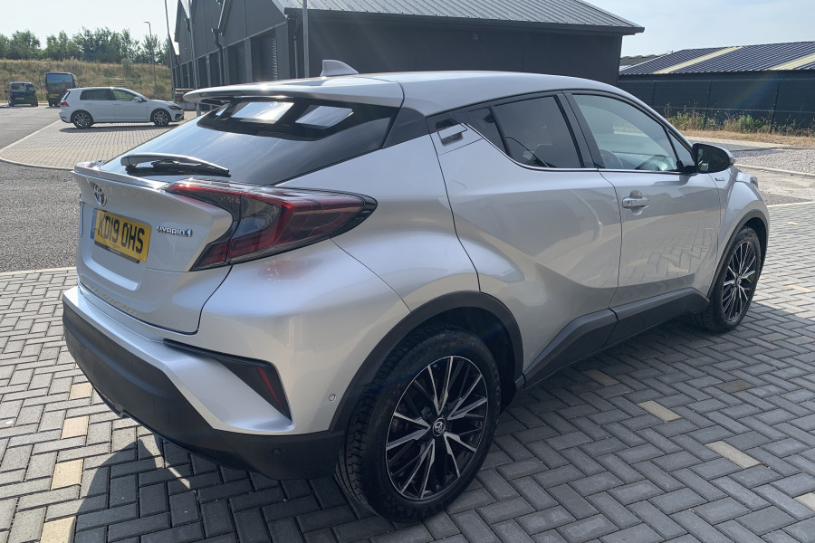 Toyota C-HR 